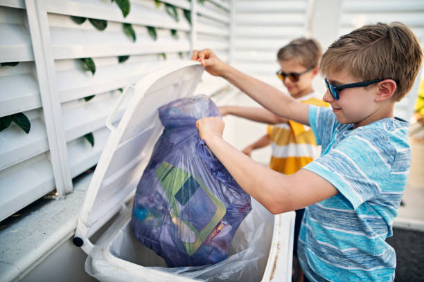 Best Yard Cleanup Services  in Trafalgar, IN